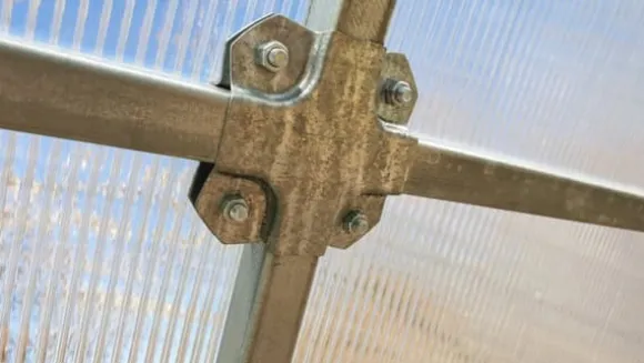 Drivhus KLASIKA RØR 3x12m (36m2) med fundamenter og 6mm polycarbonatbelægning