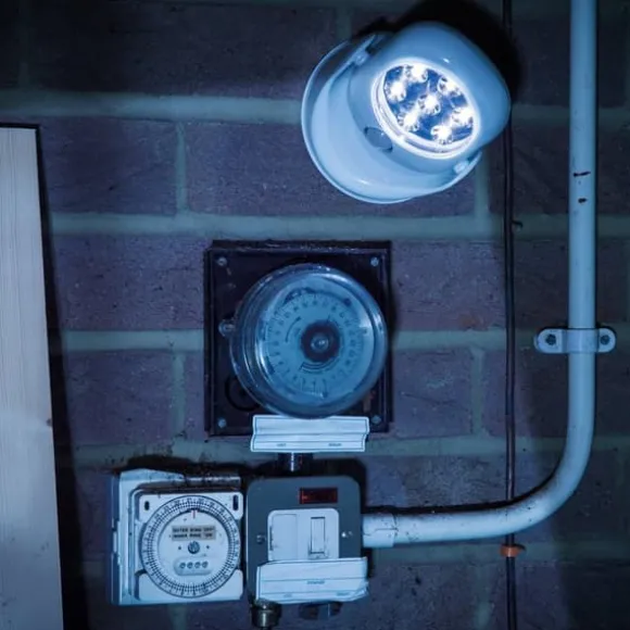 Light Angel LED Sensorlampe hvid (rund) m/bevægelsessensor - Trådløs