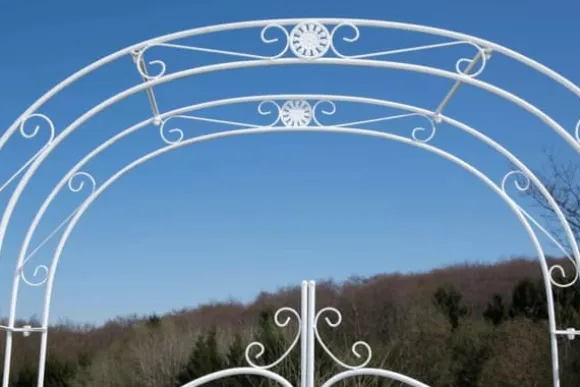 Melissa Metal Rose Arch with Gate - White, Climbing Plant Support, Garden Decor, 220x120x40cm