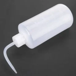 500ml plastik vandflaske til sukkulenter med smal mund og skalamærke