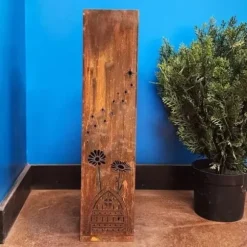 OBOSOE Håndsvejset Rustik Havesøjle - Fe & Svampe Ornament i Metal med Blomstermønster • Klatreplantestøtte • Camouflage Udendørs Kasser