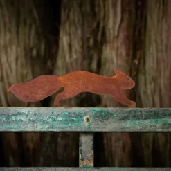 OBOSOE Metal Egern 30 cm – Rusty Iron Art til havedekoration og terrasseindretning