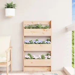 Plantevæg i massivt fyrretræ med 3 blomsterkasser | Størrelse: 60x18,5x110 cm