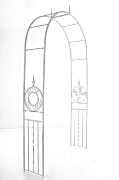 Rose Arch Cottage 36 x 137 x 242 cm 1