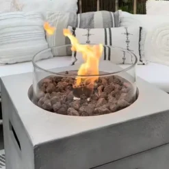 Søjle 40C gasudendørs komfur - haveovn - betonlook - Inklusiv låg, røde lavasten, gasslange og gastrykregulator.