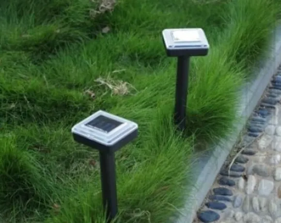 SOLAR AFSKYTTER MOD MULDVÆRKSMUS OG GNAVERE