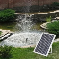 Solcelle fontænepumpe til dam/pool/akvarium - Vandpumpe Sæt - 10 W - 24 V Børsteløs - Max 1000 l/t - Dyser Medfølger - Plast - Sort