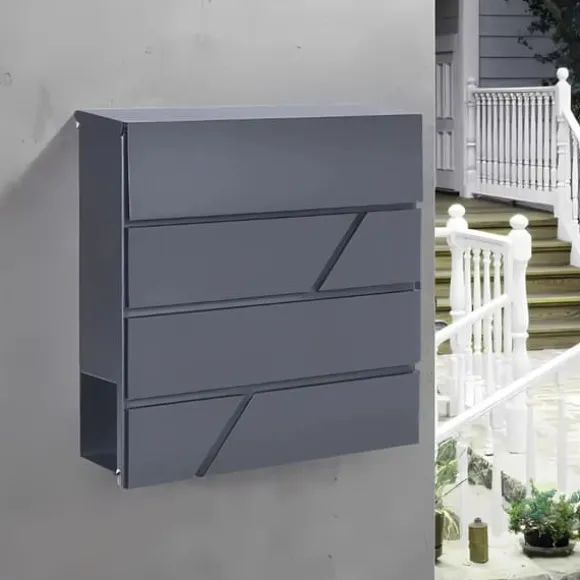 Stor postkasse til breve på porten, hegn, antracit, aviskiosk, loft