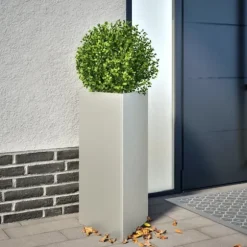 Trekantet plantekrukke i rustfrit stål - 40x34,5x70 cm | Farve: Stålgrå