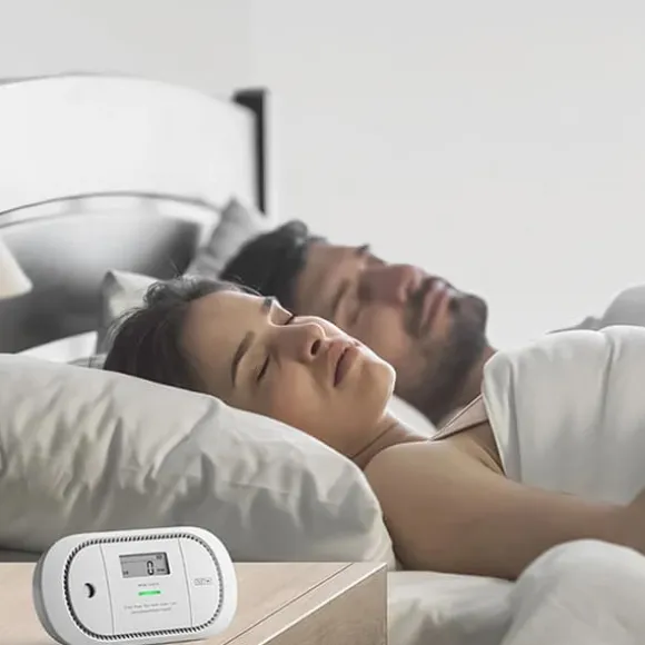 X-Sense XC01-R kuliltedetektor med udskifteligt batteri og LCD-display